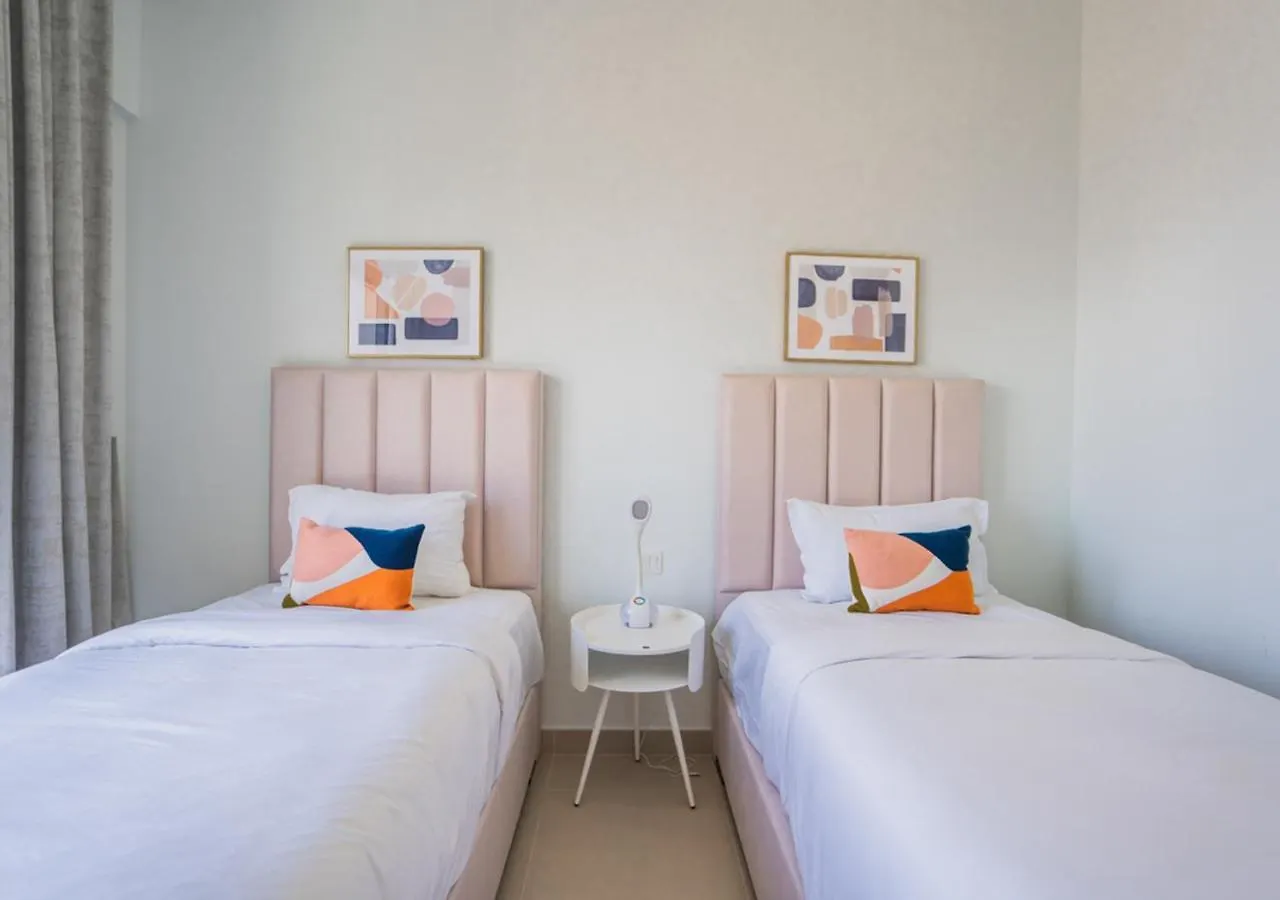 Nasma Luxury Stays - Bellevue Tower 1 دبي شقة