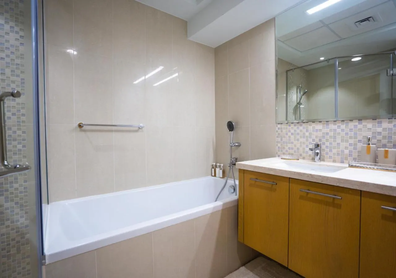 Nasma Luxury Stays - Bellevue Tower 1 دبي