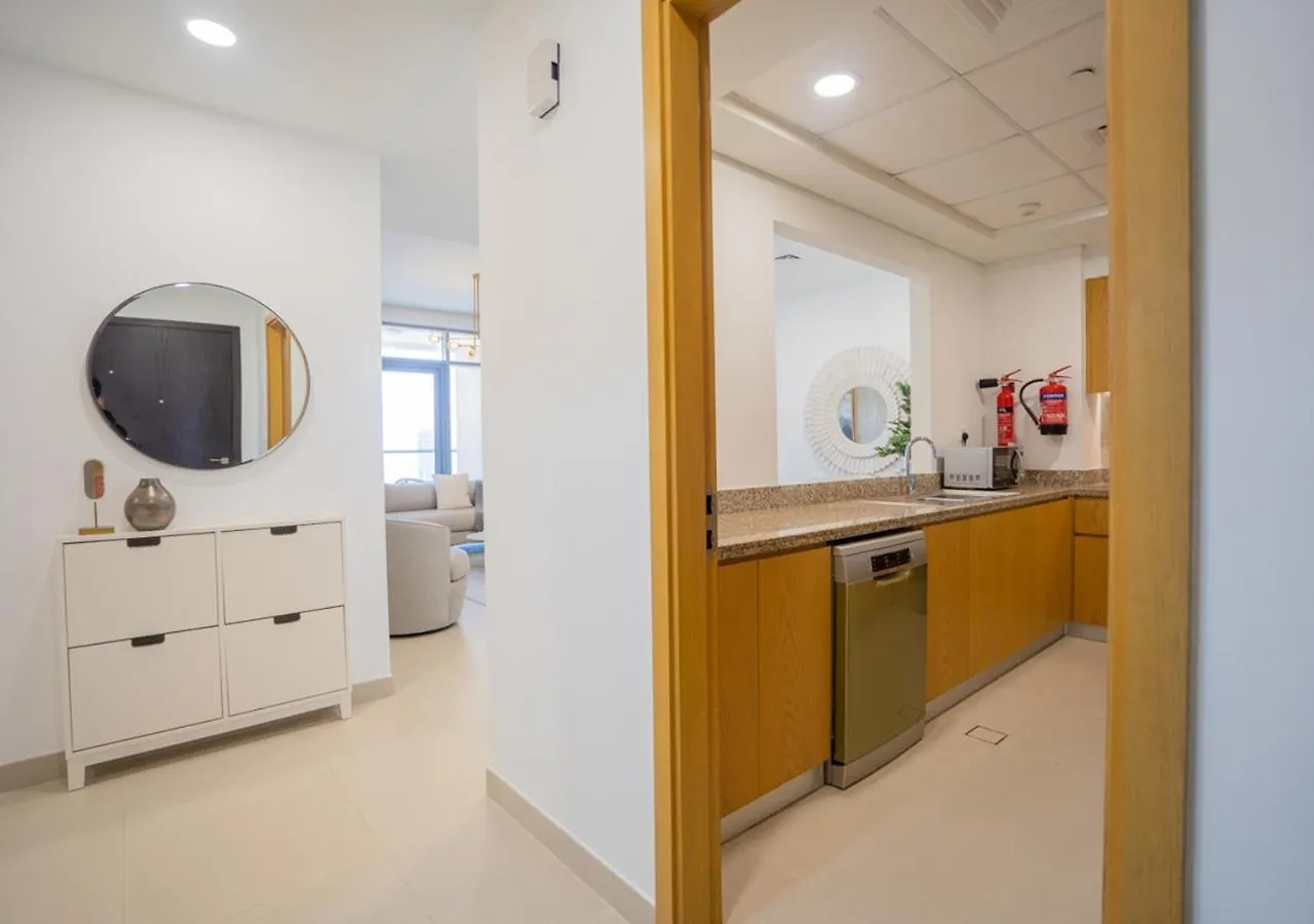Nasma Luxury Stays - Bellevue Tower 1 دبي شقة