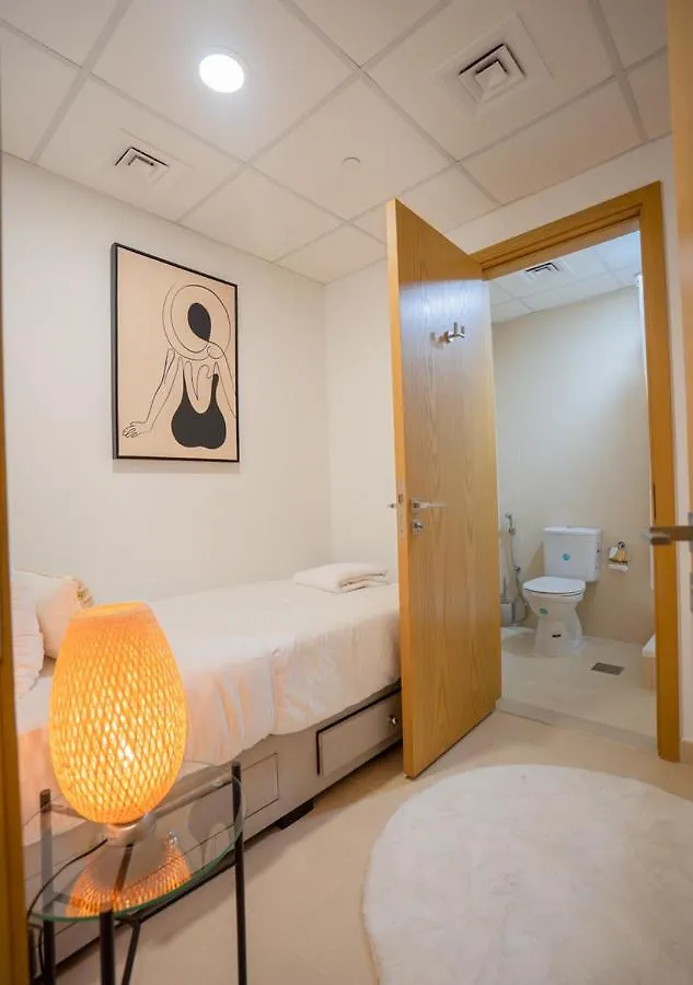 Nasma Luxury Stays - Bellevue Tower 1 دبي شقة