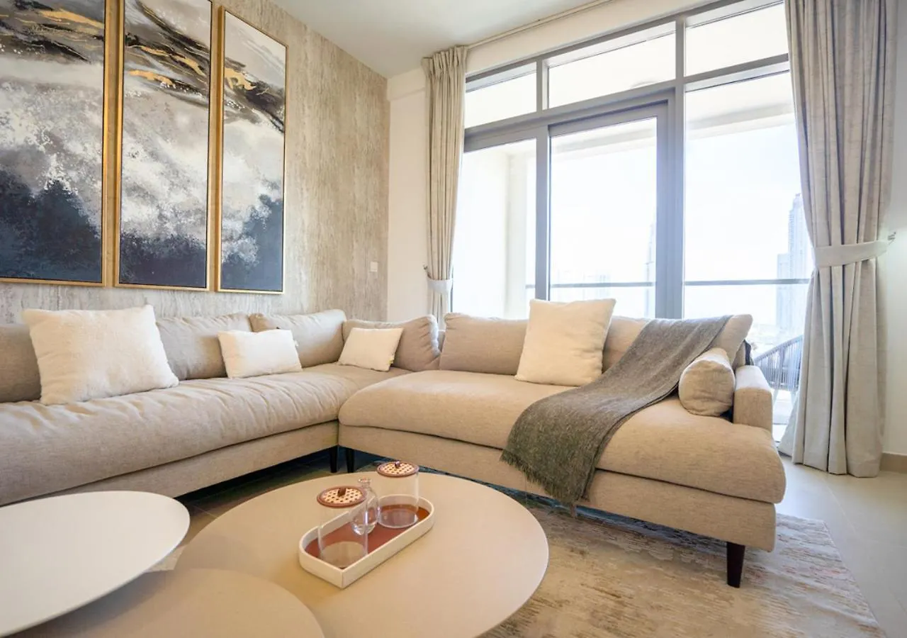 Nasma Luxury Stays - Bellevue Tower 1 دبي شقة